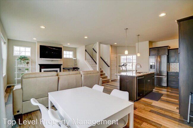 Building Photo - 3 br, 2.5 bath House - 601 Tawny Elm Pkwy