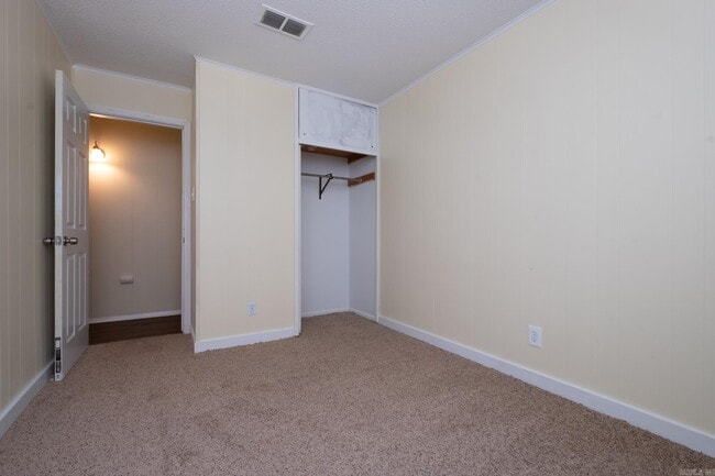 Building Photo - 7815 Moore Dr