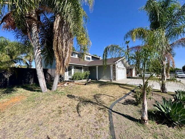 Building Photo - Spacious 3 Bedroom Menifee Home with Bonus...