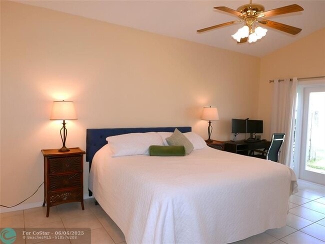Building Photo - 7614 Colony Lake Dr