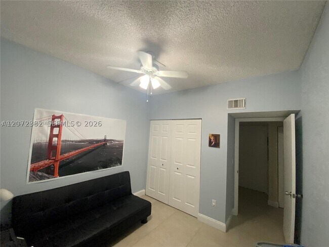 Building Photo - 8806 SW 130th Ct