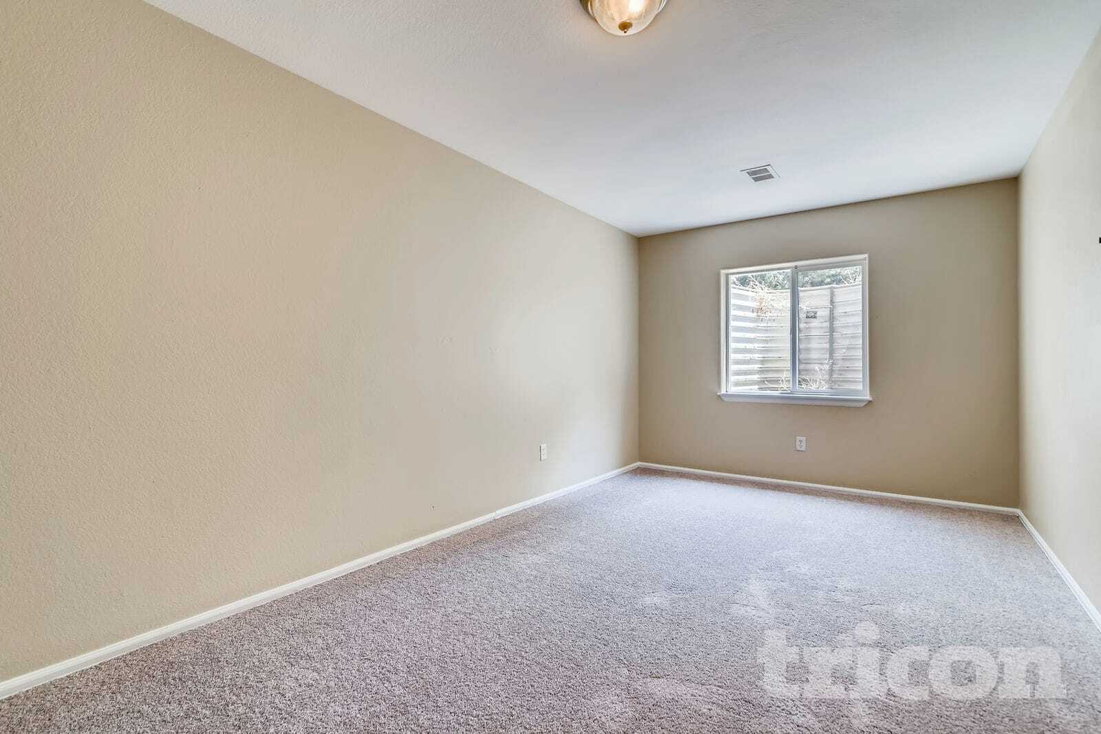 Building Photo - 2178 Blue Duck Ct