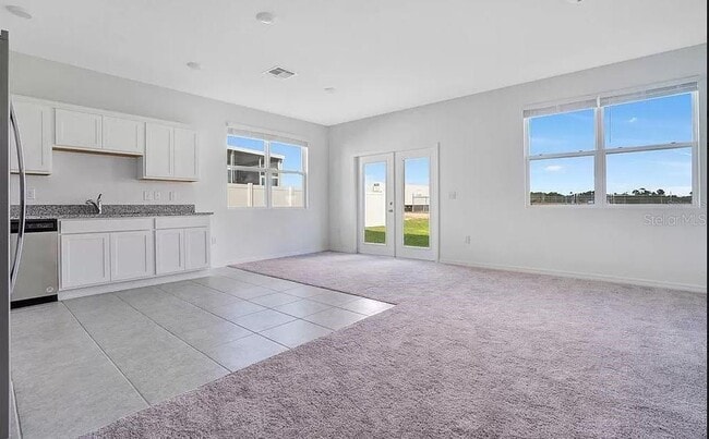 Building Photo - 509 Madison Dr