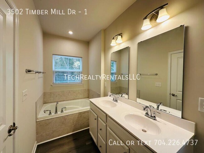 Building Photo - 3502 Timber Ml Dr