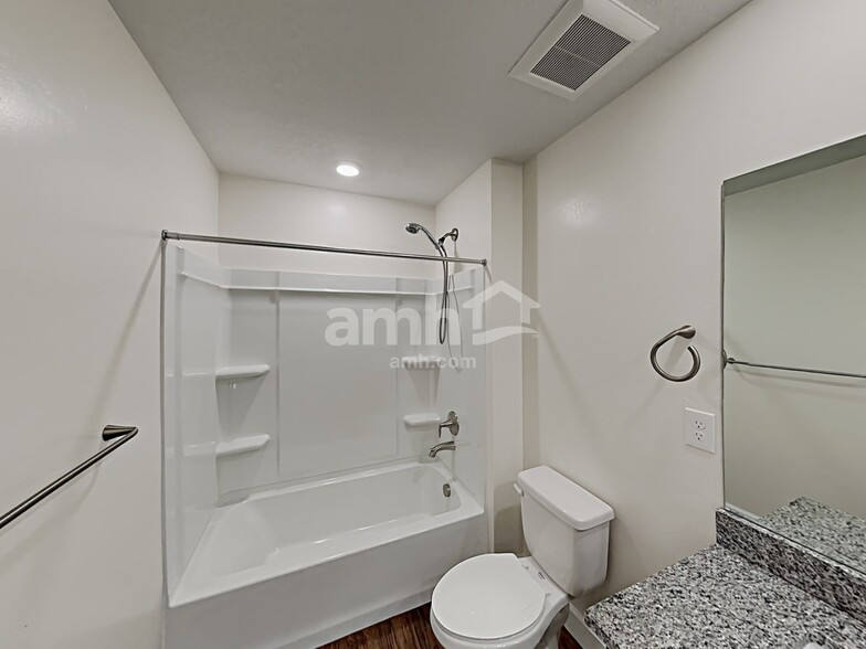 Building Photo - 2326 E Tumbleweed Rd