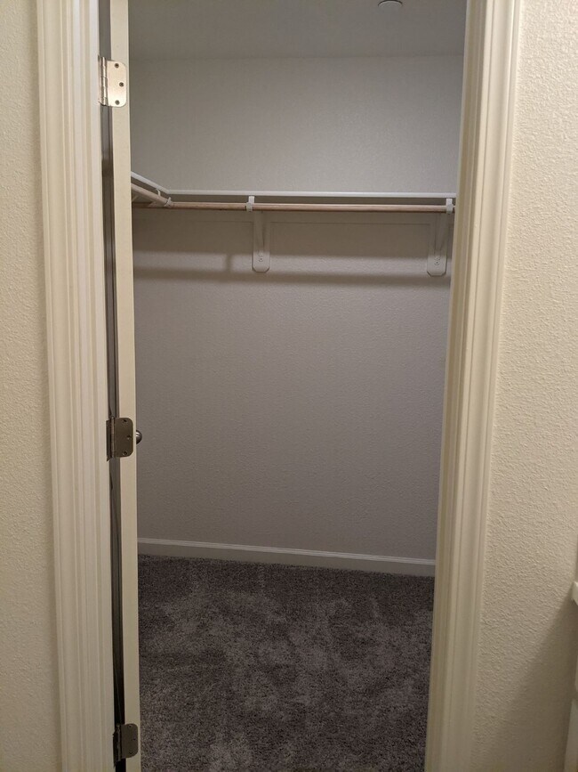 Building Photo - $250.00 OFF FIRST MONTH'S RENT!  Ready Now...