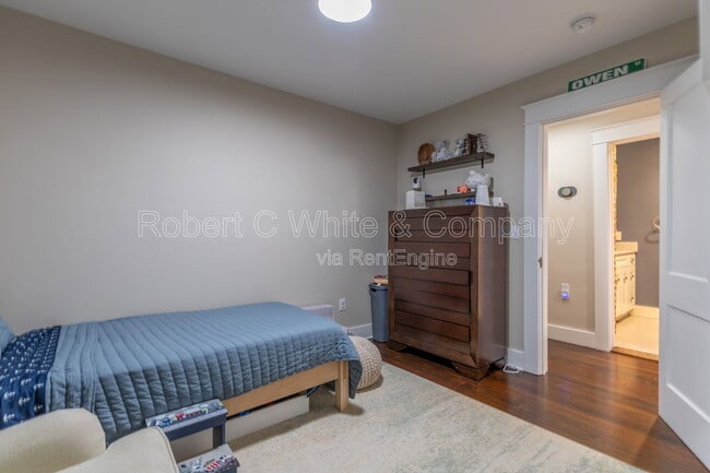 Building Photo - 15 Emerson St