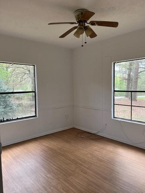 Building Photo - 102 N Cir Dr