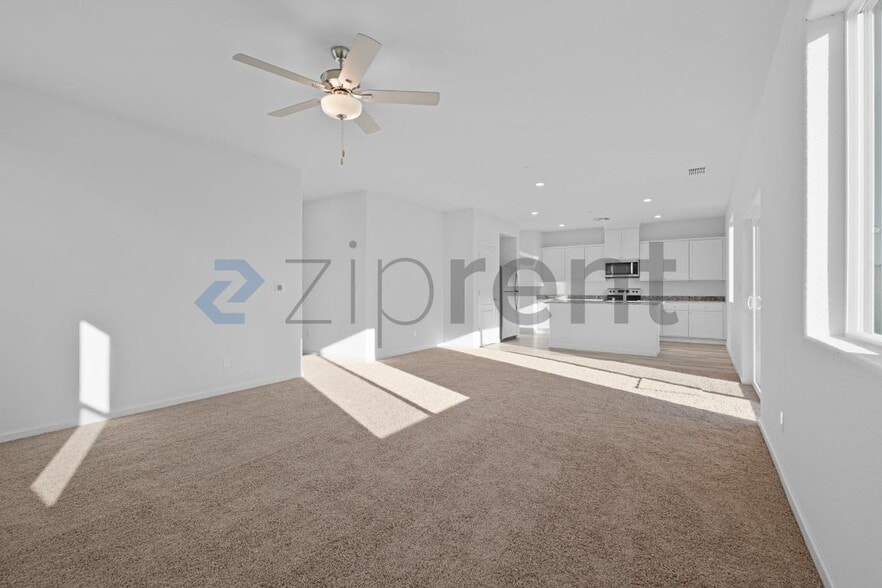 Building Photo - 10512 Santana Ln