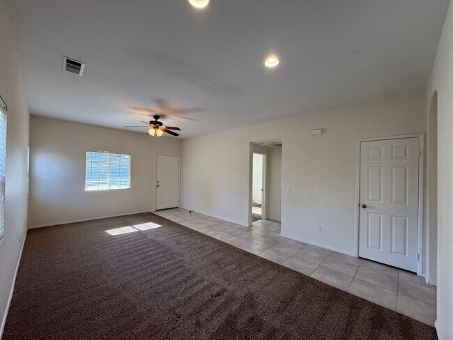 Building Photo - 43439 Bale Ct