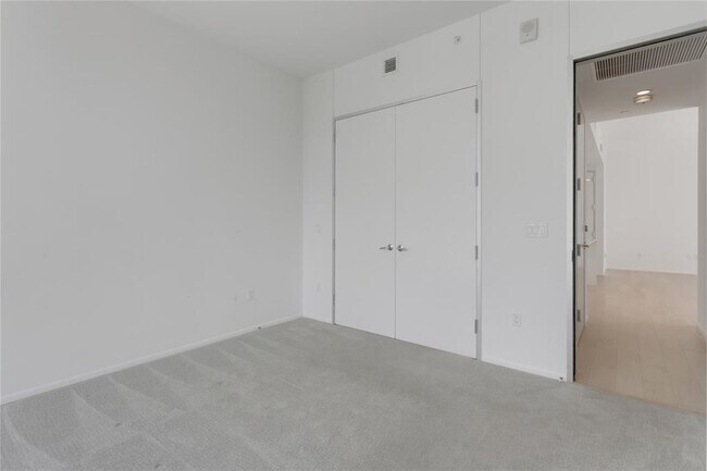Building Photo - 301 West Ave