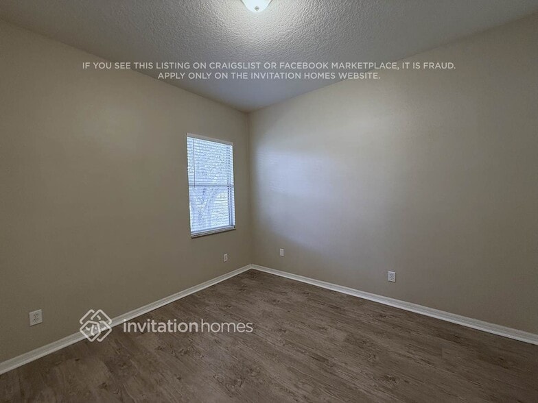 Building Photo - 136 Lombard Cir