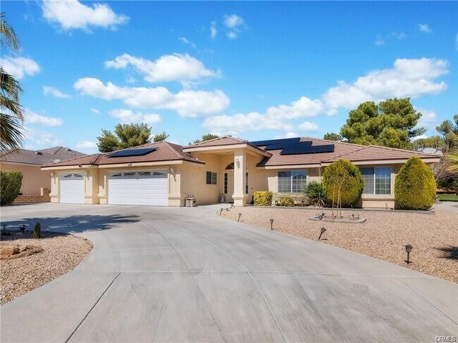 Building Photo - 27870 Jasmine Ln