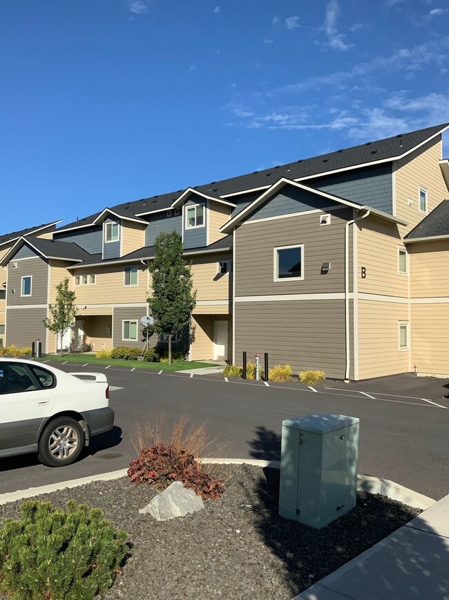 Interior Photo - Cedar Crossing Apartments