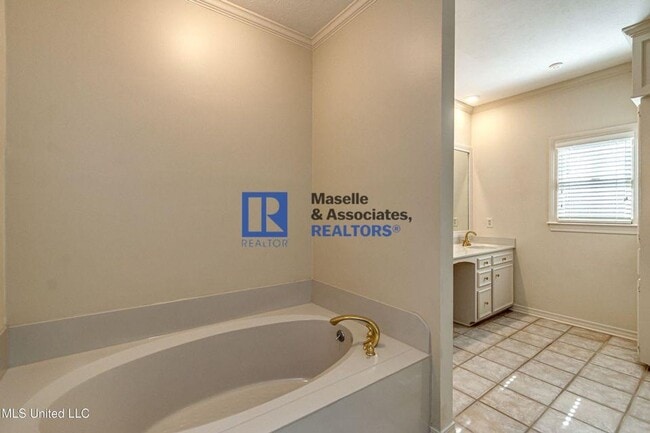 Building Photo - 3 Bed/2 Bath Home in Castlewoods in Brandon