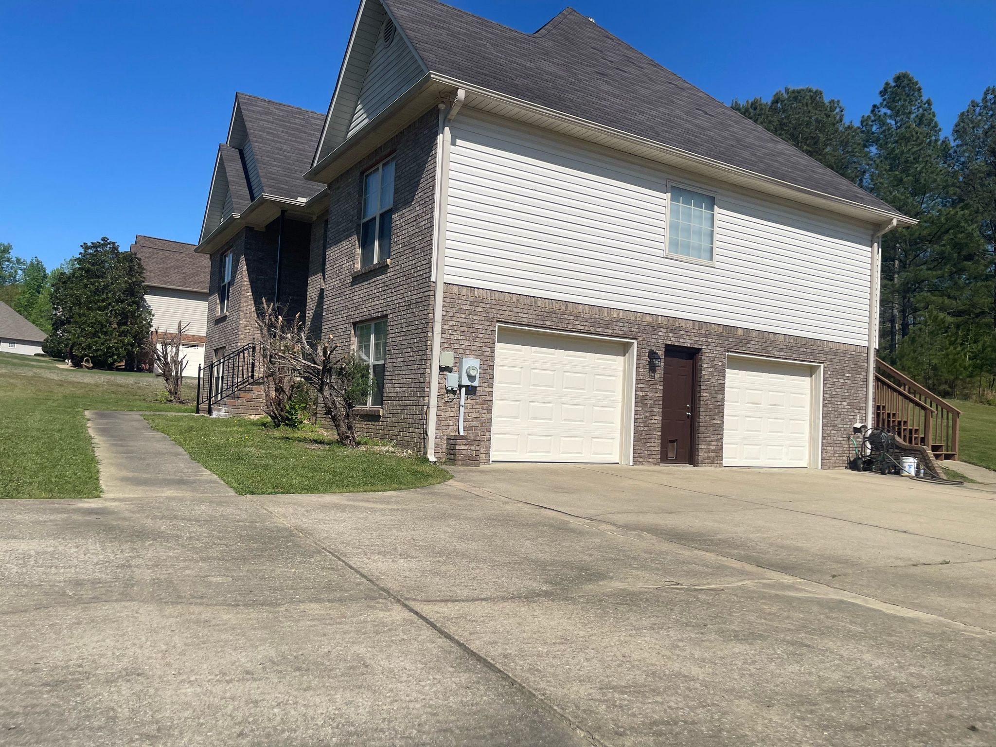 Building Photo - 770 Ridgefield Way