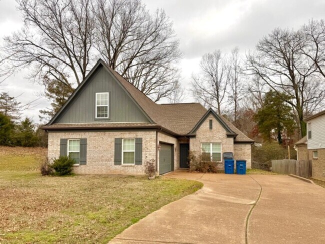 Building Photo - WoodsonDrive8114