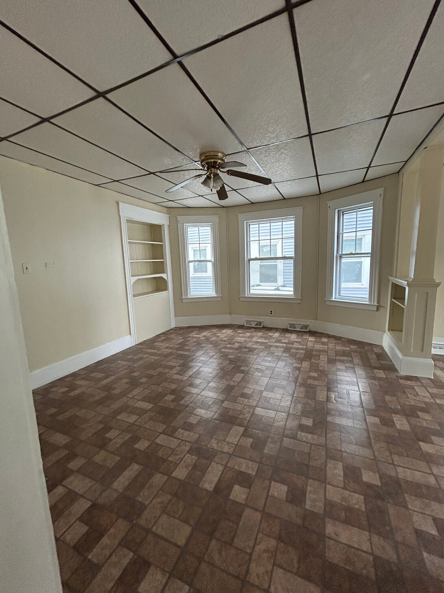 Dining Room - 47 Juniper St