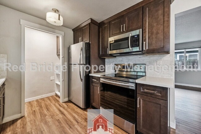 Building Photo - 3440 SE 8th Ave