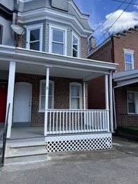 Building Photo - 5 W 27th St