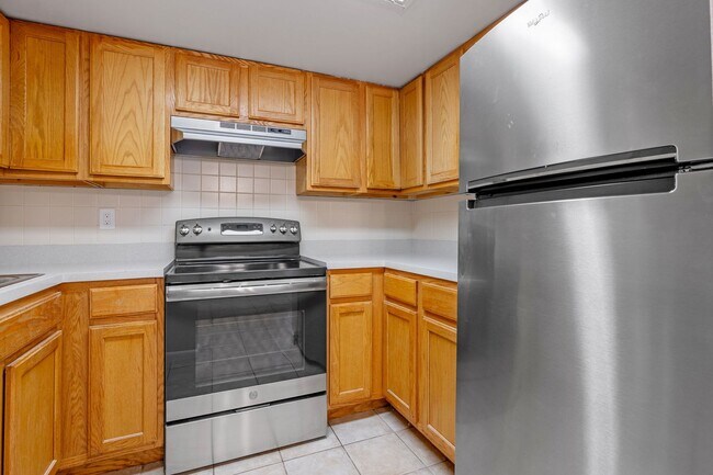 Building Photo - Lovely 1/1 condo in Winter Springs ~ Fresh...