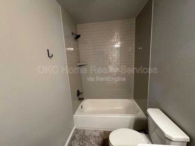 Building Photo - 5709 Asheville Wy