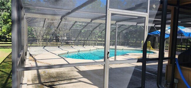 Building Photo - 1804 E Wheeler Rd