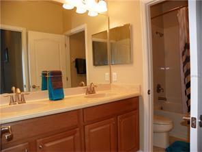 Building Photo - Nice 4/2 with 2-Car Garage in the Wyndham Lakes Community of SE Orlando