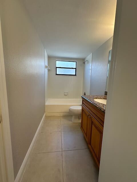 Building Photo - 1540 Lake Crystal Dr