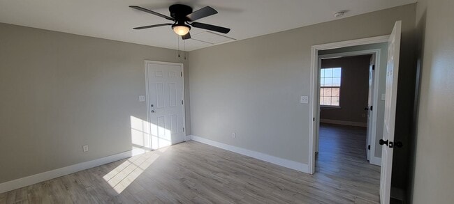 Building Photo - Spacious Two Bedroom home - Country Settin...