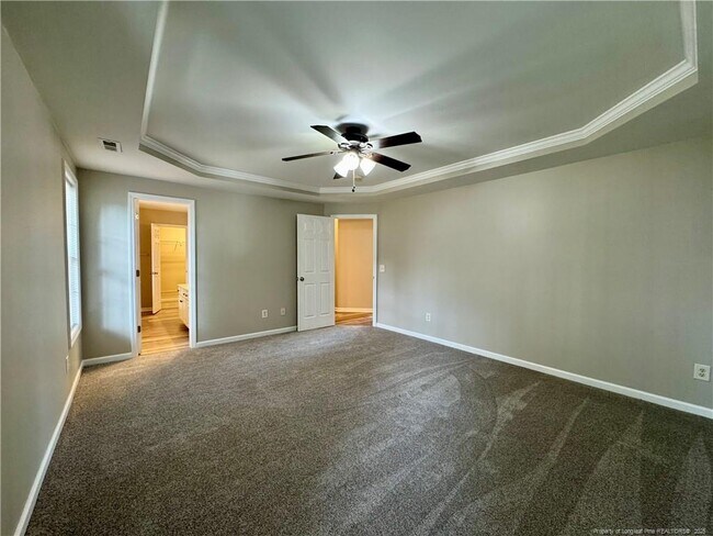 Building Photo - 134 Cresthaven Dr