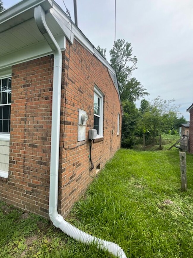 Building Photo - Single Level Rental in Sanford, NC - 3 Bed...