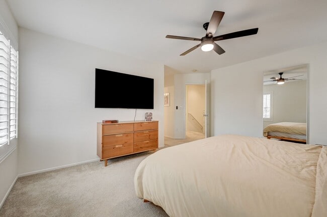 Building Photo - Beautiful Two Story Home Ready for Immediate Move-In