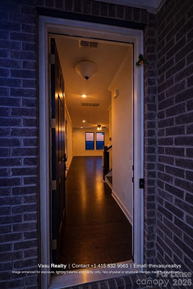 Building Photo - 14503 Knowledge Circle