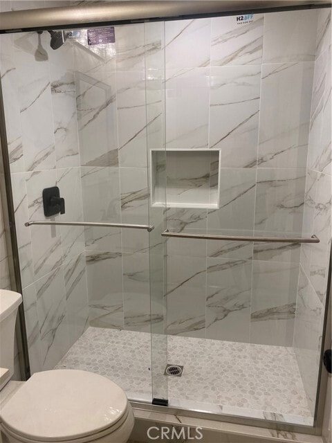 Building Photo - 653 W 24th St