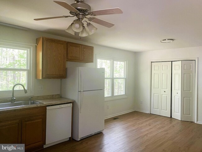 Building Photo - 6009 Noranda Dr