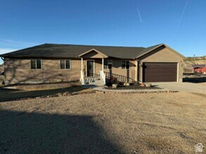 Building Photo - 2095 W 4100 N
