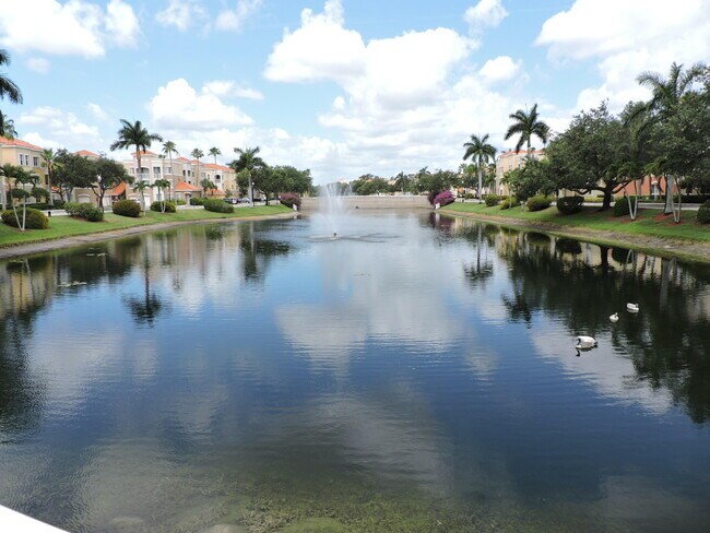 Building Photo - 11032 Legacy Dr