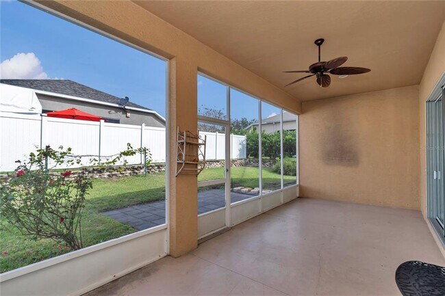 Building Photo - 5535 SW 41st St