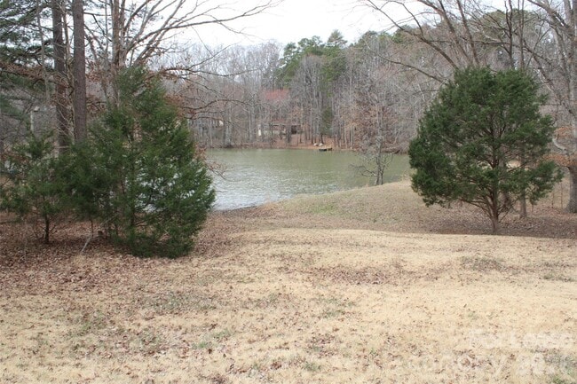 Building Photo - 8304 Stayman Ct