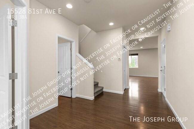 Building Photo - 15528 81 Ave E