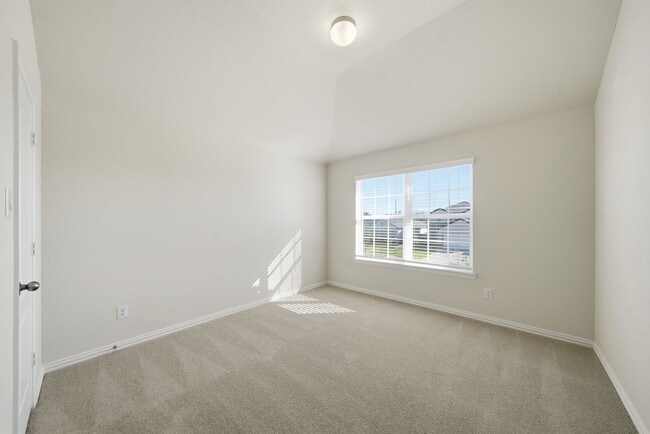 Building Photo - 32942 Silver Mdw Wy