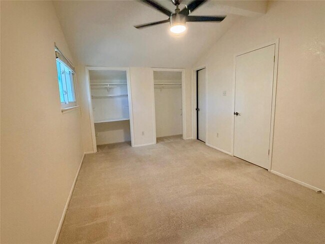 Building Photo - 11606 Birchbark Trail