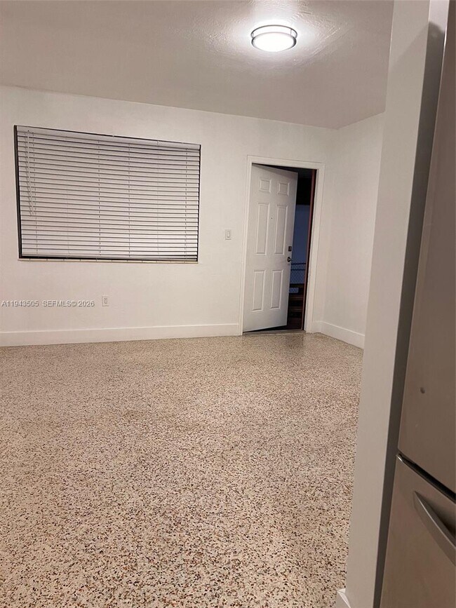 Building Photo - 59 E 20th St