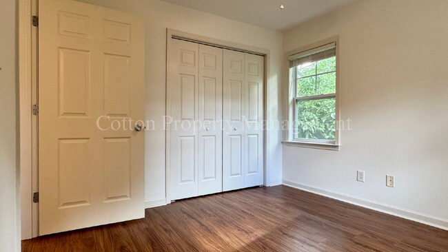 Building Photo - 3 BD//2 BA Condo / Tidal Oaks Community / 2nd Floor Unit / $1,500 per month / No Pets