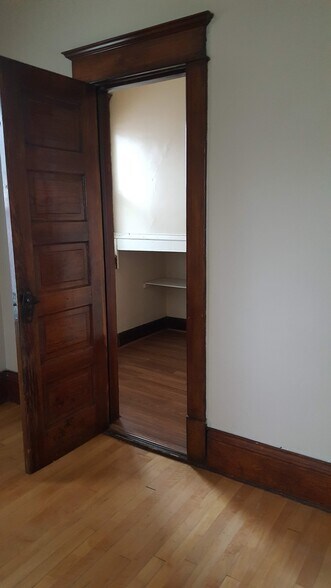 Bedroom 2 walk in closet - 2217 Jackson St NE