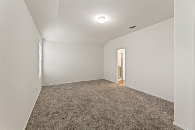 Building Photo - 6526 Teramo Ter