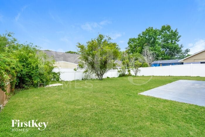 Building Photo - 11255 Cypress Leaf Dr