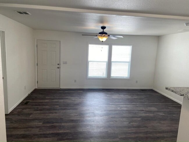 Building Photo - 1111 N Lamb Blvd