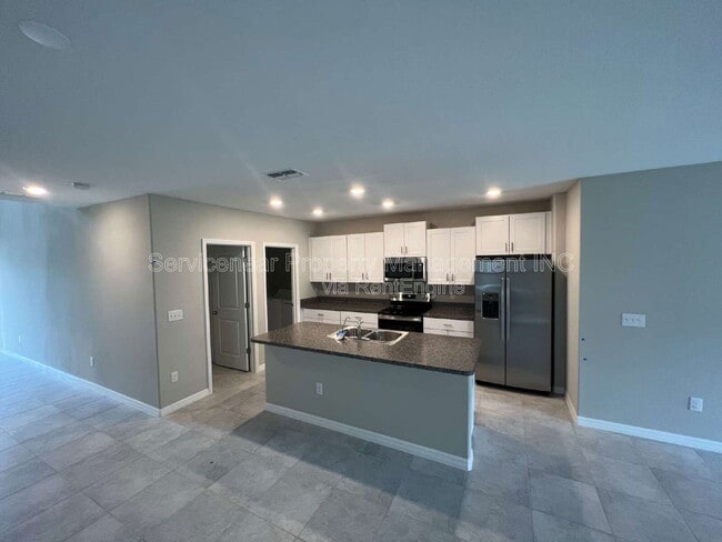 Building Photo - 7303 Canterbury Bells Ct